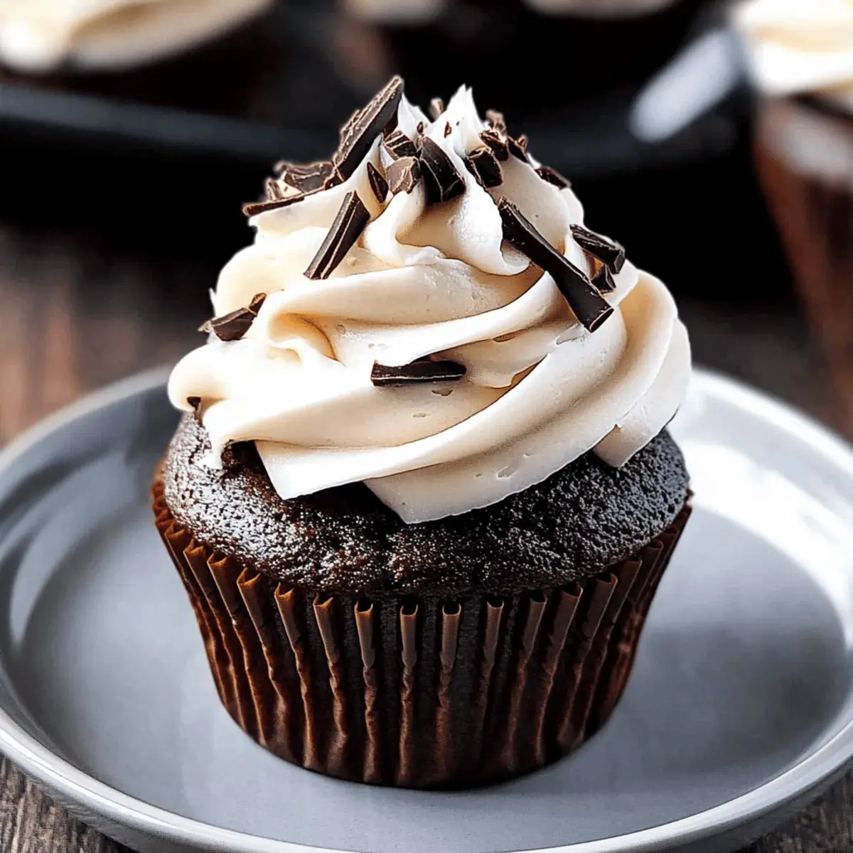 Guinness Chocolate Cupcakes with Ganache Filling and Irish Cream Whipped Cream menpcz